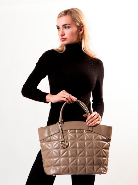 Leah Tufted Tote in Smooth Leather - Nuciano Handbags